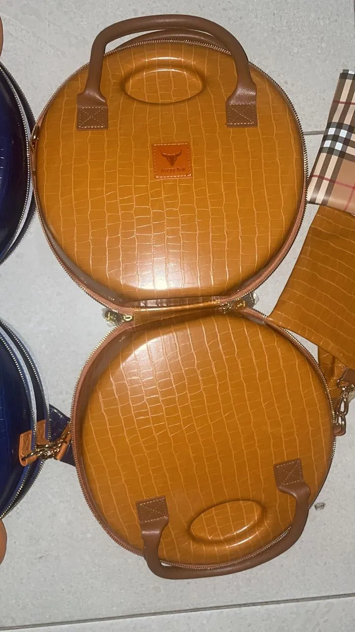 ANGRY BULL STUDIO 6 LEATHER BAG