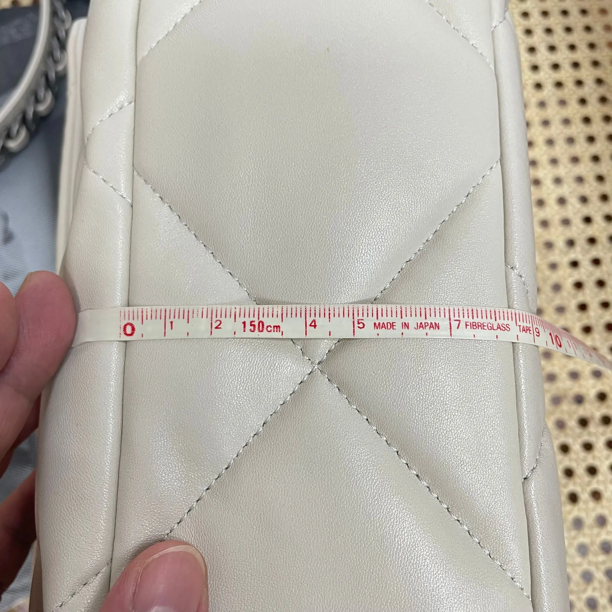 Chanel 19 Large Lambskin Light Beige GHW