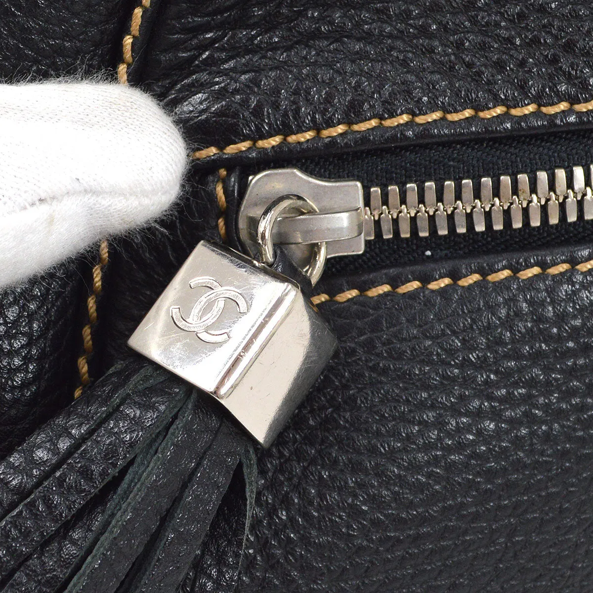 CHANEL 2001-2003 Black Caviar Hobo Bag
