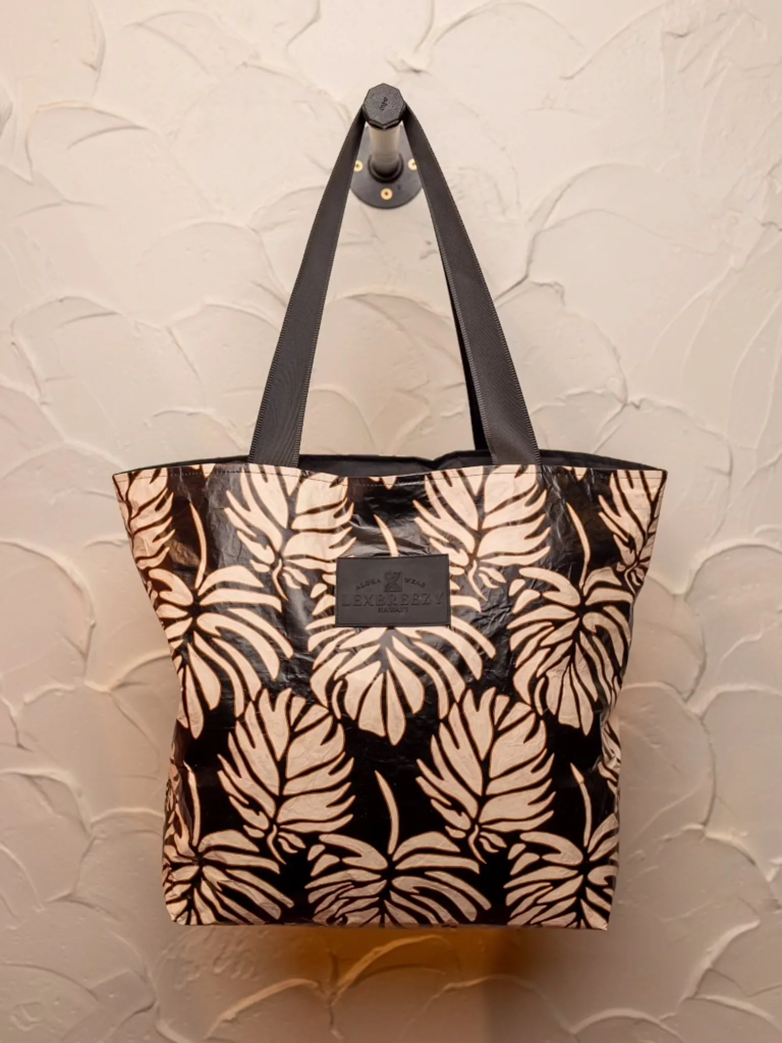 Tita Tote | Monstera Black